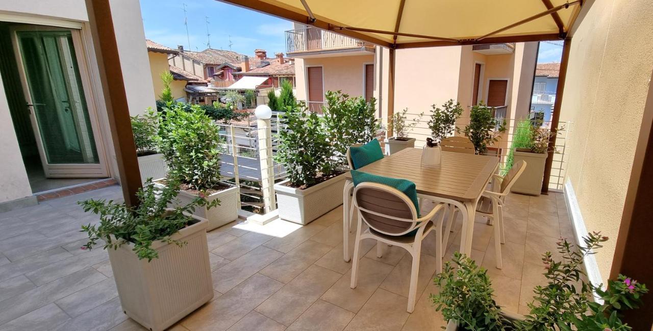 La Piccola Goccia Desenzano-Goccia Di Lago Desenzano del Garda Bagian luar foto
